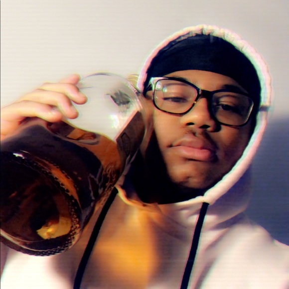 Meet your Posher, Jay - Picture 1 of 1